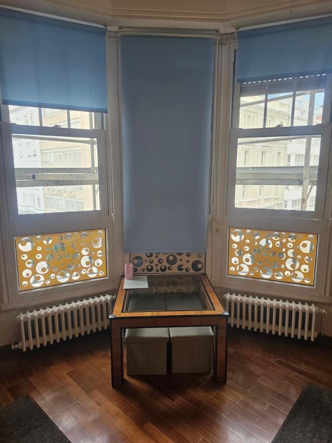 Habitacion Amplia Y Centrica En Piso Compartido A Coruna Bagian luar foto